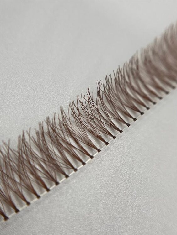 مژه ریسه ای گره ای ساده قهوه ای