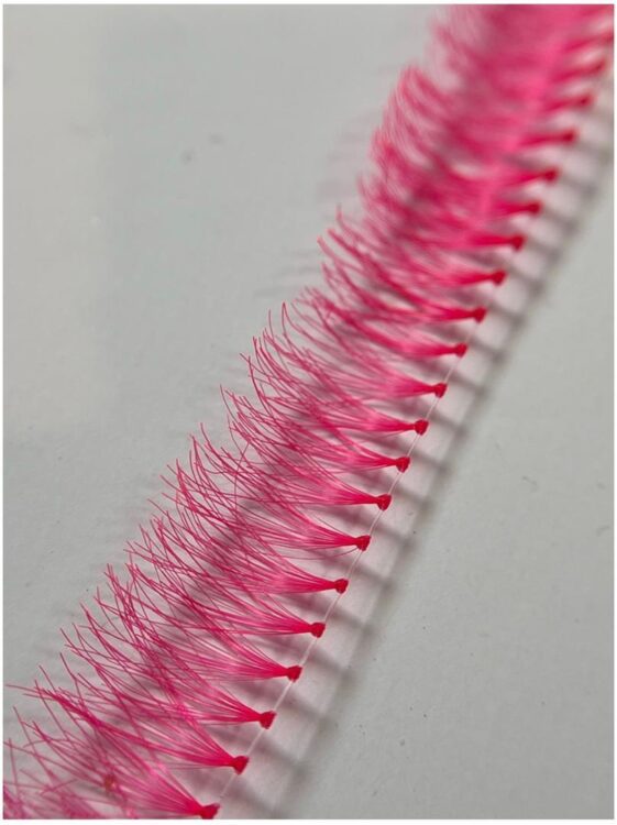 مژه ریسه ای گره ای ساده صورتی