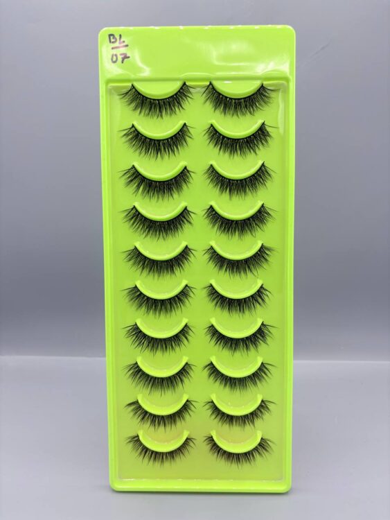 مژه 10 جفتی انیمه BL7