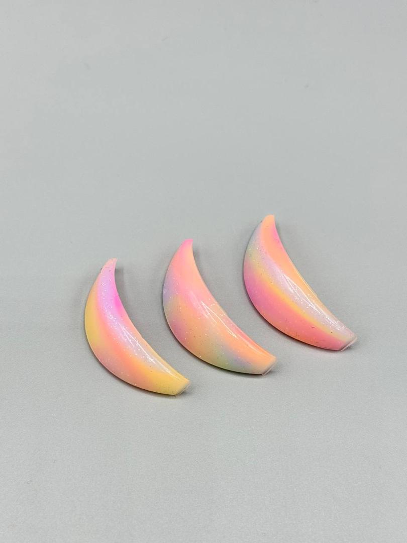 بیگودی لیفت و لمینیت مژه رنگین کمانی (رین بو)