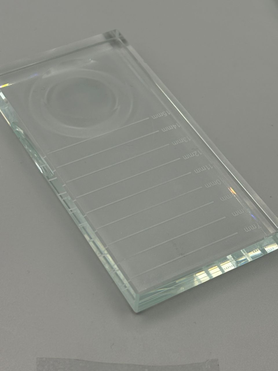 آی پد شیشه ای LP لش پرو